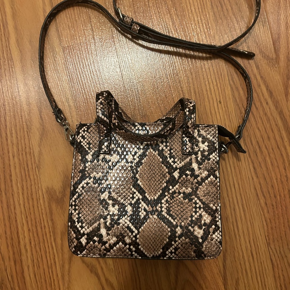 Stylish Snake Print Women's Bag